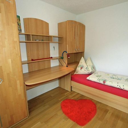 Home With A Wooden Decor And Full Of Atmosphere Außervillgraten Eksteriør bilde